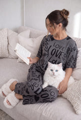 Women's Love Script Minimalist Print Pajama Set 🖤✨ (CNS-015)