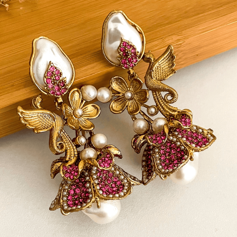 Raya Pearl Vintage Floral Glow Earrings - ER-89 Chikoo