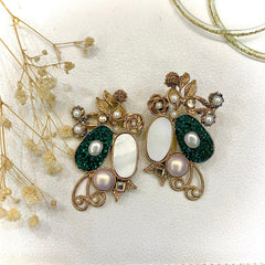 Jawahir Shimmering Star Earrings - ER-72