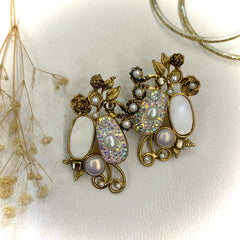 Jawahir Shimmering Star Earrings - ER-72