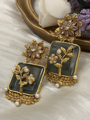 CShan e Heera Emerald Earrings Chi-48