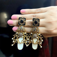 Noor Mahal Striped Pearls (D2) - ER-68