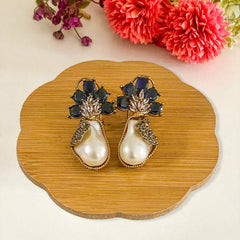 Duraiya Majesty Mother of Pearl Earrings - ER-71