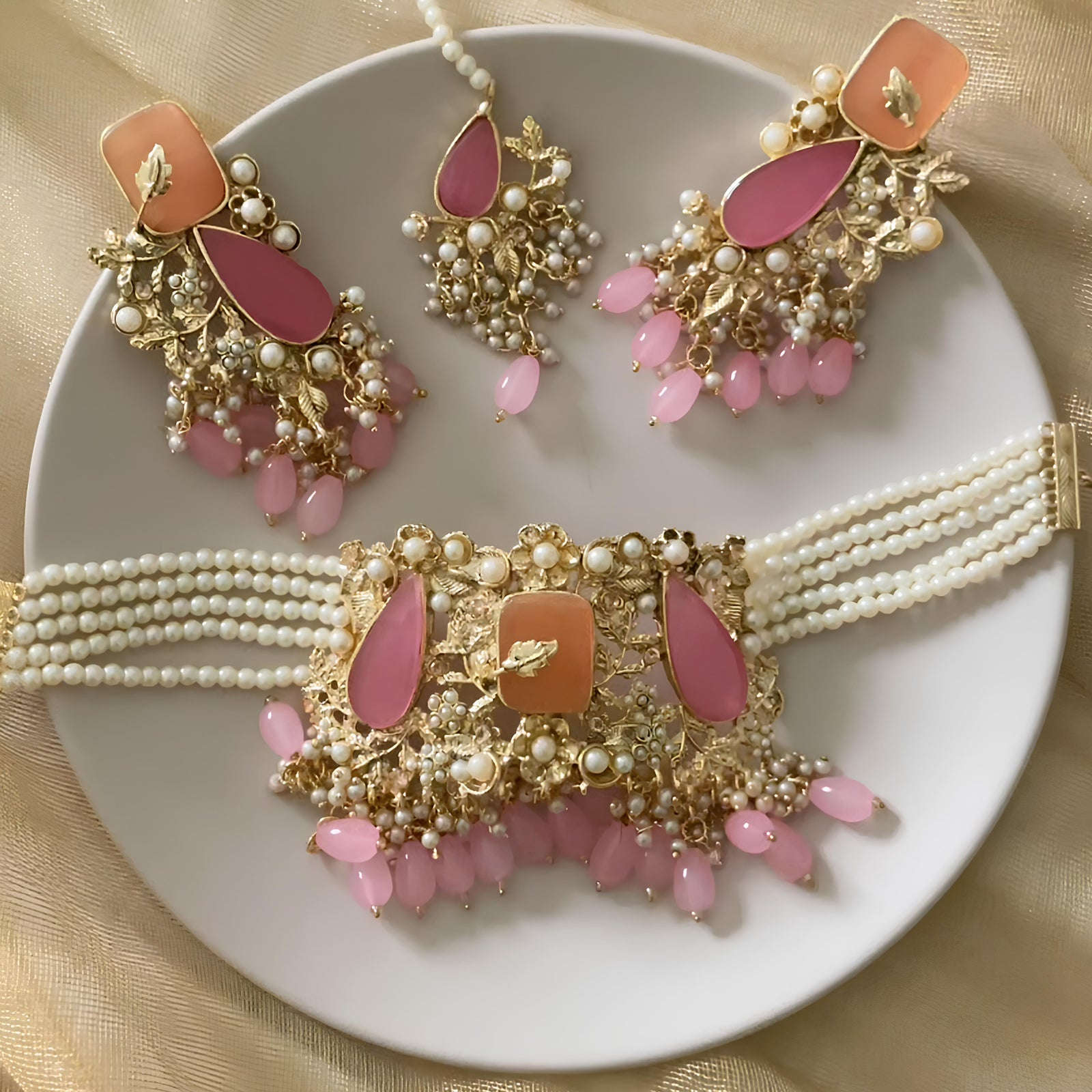 Emerald Pearl Enchantment Choker Set - (CS-08) Chikoo