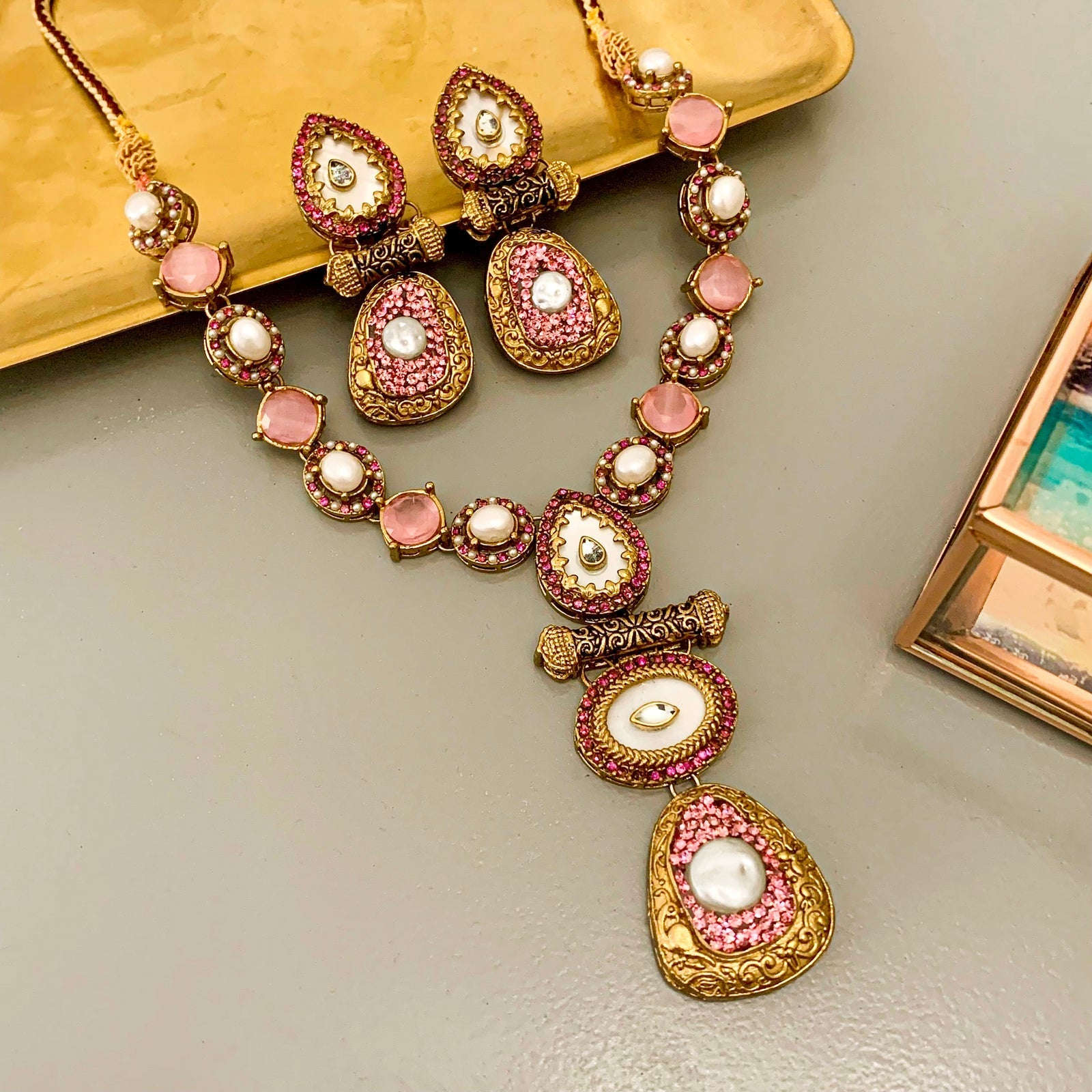 Rang-e-Deewan Pearl Mughal Charm Necklace - S-57 Chikoo