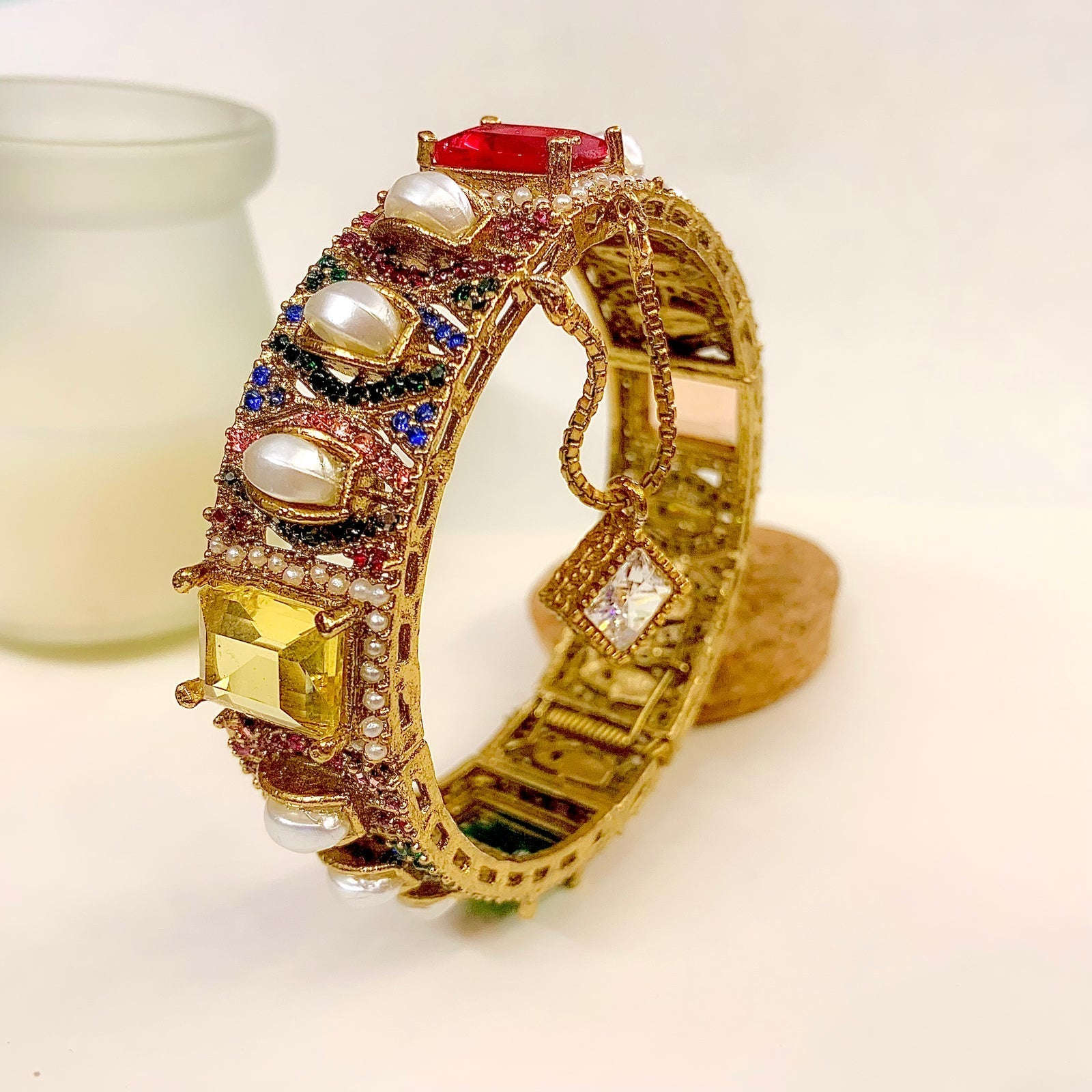 Kangan - Empress of Pearls & Stones - BN-45 Chikoo