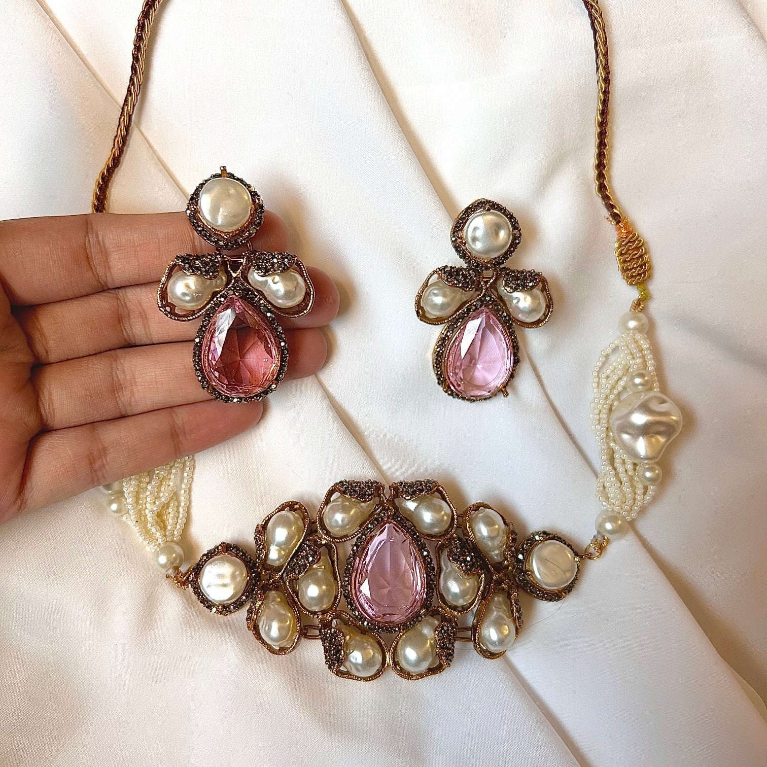 Heera-e-Hunar Mother of Pearls Gemstones Set - S-45 Chikoo