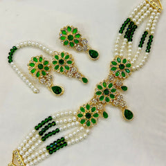 Pearl Charm Fantasy Choker Set CS-43