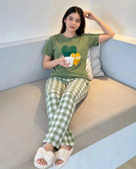 Women's Heart Graphic Checkered PJs Set 🩶✨