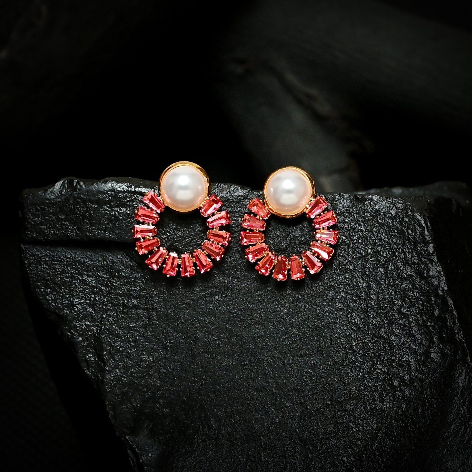 Little Round Pearl Earring (CR-11)