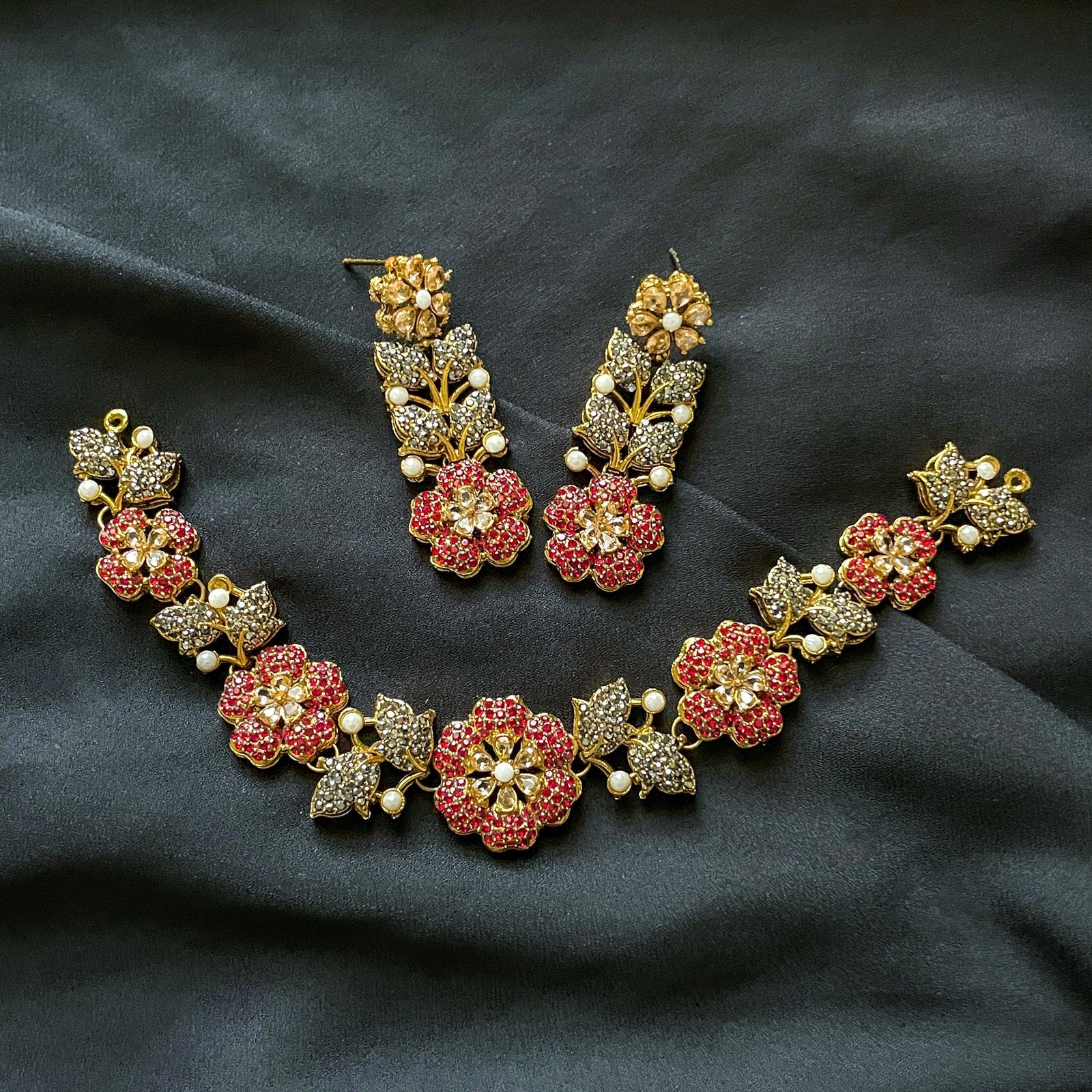 Noor e Laiyl Mifnoghht Garden Necklace Set - S-54